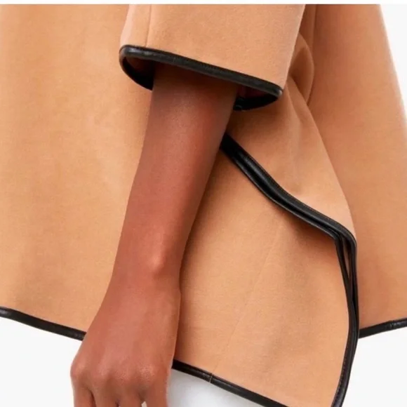 Tuckernuck Piper Poncho Funnel Neck Camel Tan Leather Trim O/S - Picture 3 of 12